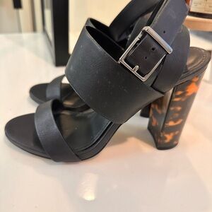 Stylish Black and Tortoiseshell Women's Sandals